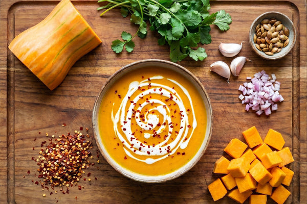 Würzige Kürbissuppe mit „Pimp my Pumpkin“ – cremig, aromatisch & einfach gemacht