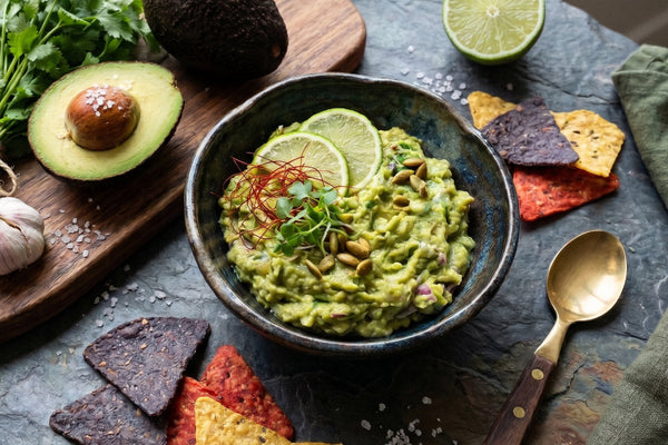 Avocado Guacamole Dip - cremig & frisch