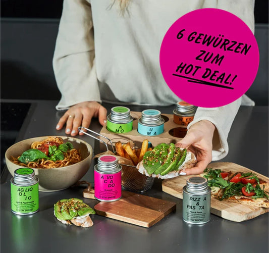 Frische Gerichte wie Pasta, Avocado-Toast und Pommes zubereitet mit dem STAY SPICED ! Bestseller Gewürze Vorteilsset