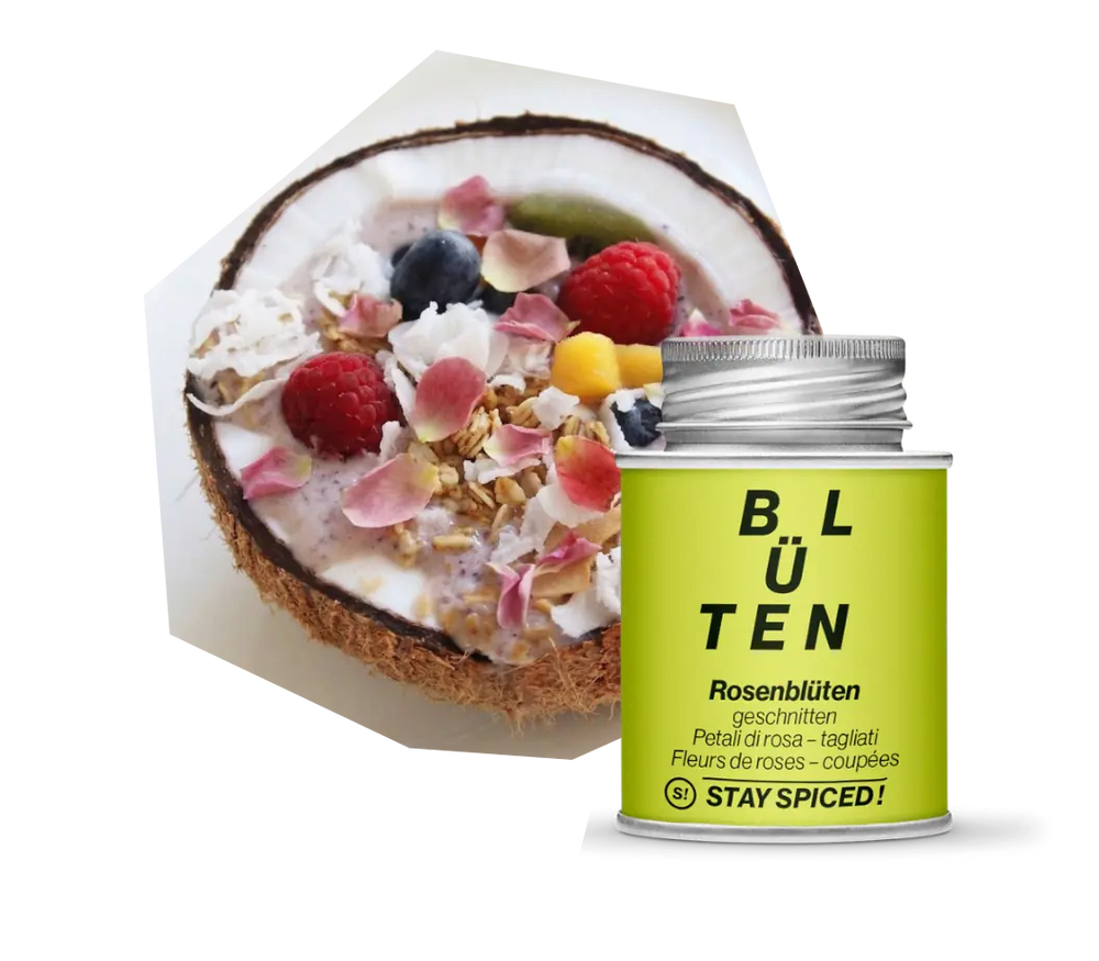 Bunte Kokosnuss-Bowl dekoriert mit essbaren Premium Rosenblüten online kaufen bei chefkoch-gewürze Schweiz