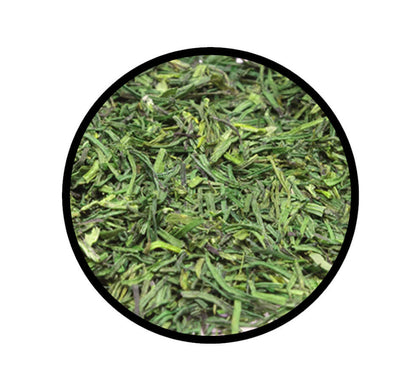 Nahaufnahme der getrockneten Nadeln von Dillspitzen geschnitten - original Thüringer von STAY SPICED! bei Chefkoch-Gewürze
