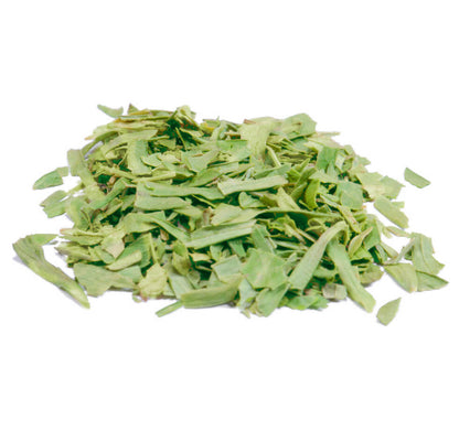 Ein kleiner Haufen loses Gewürz von Estragon geschnitten - französisch von STAY SPICED! bei Chefkoch-Gewürze