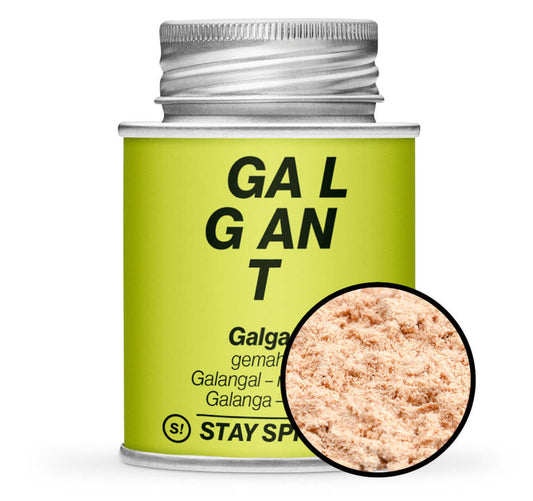 Hellgrüne Gewürzdose und Detailansicht von Galgant - Fieberwurzel - gemahlen von STAY SPICED! bei Chefkoch-Gewürze