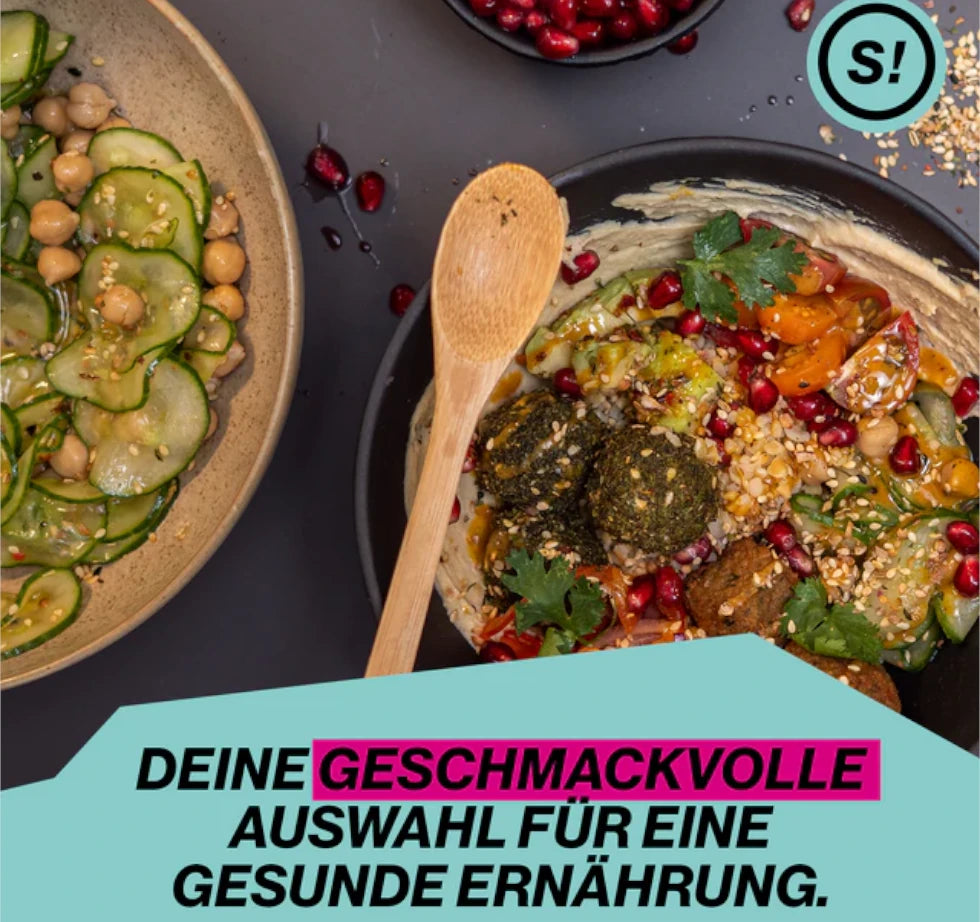 Eine bunte, frisch zubereitete Bowl als geschmackvolle Auswahl für eine gesunde Ernährung mit dem STAY SPICED ! Fitness Set