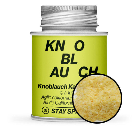 Hellgrüne Gewürzdose und Detailansicht von Knoblauchgranulat - Kalifornisch von STAY SPICED! bei Chefkoch-Gewürze