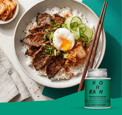Korean Barbecue Dip & Mariniergewürz - Zubereitete Bowl mit Rindfleisch, Kimchi und Ei