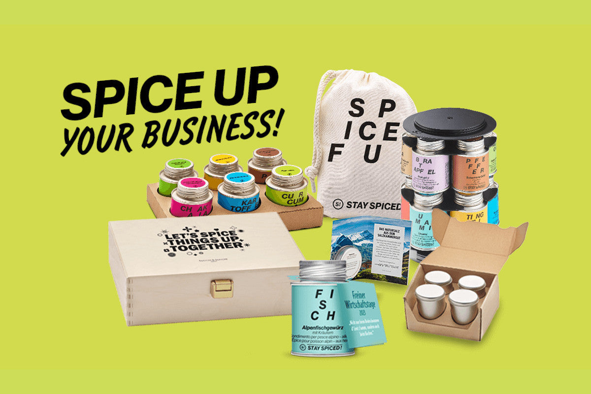 Individuelle STAY SPICED ! Firmengeschenke Übersicht mit personalisierten Gewürzboxen, edlen Holzboxen und Stoffbeuteln für Unternehmen