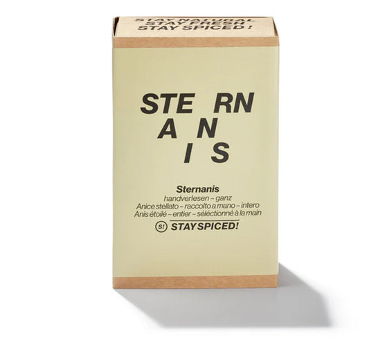 Sternanis ganz, gesiebt und handverlesen – Vietnam - Geschlossene hellbraune Gewürzbox von STAY SPICED!