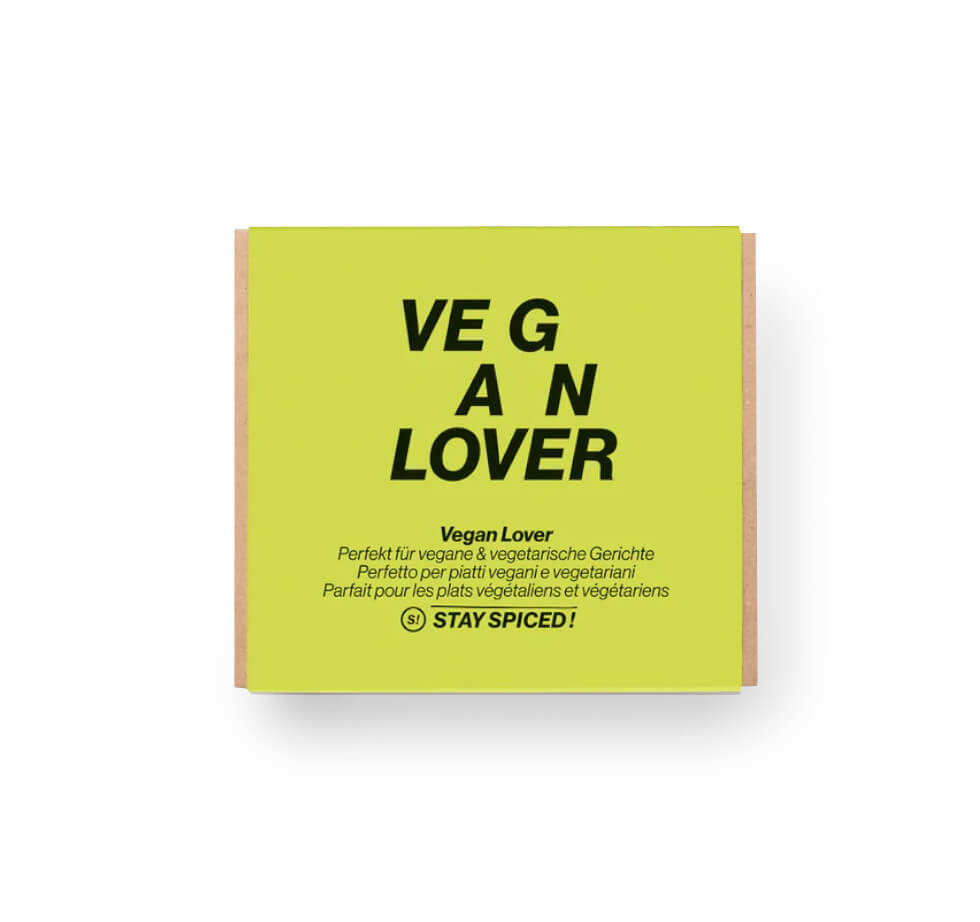 Vier edle vegane STAY SPICED ! Gewürze in der umweltfreundlichen Vegan Lover Geschenkbox